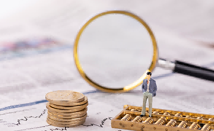 科学衡量收益表现 公募产品“业绩之锚”迎关键变革